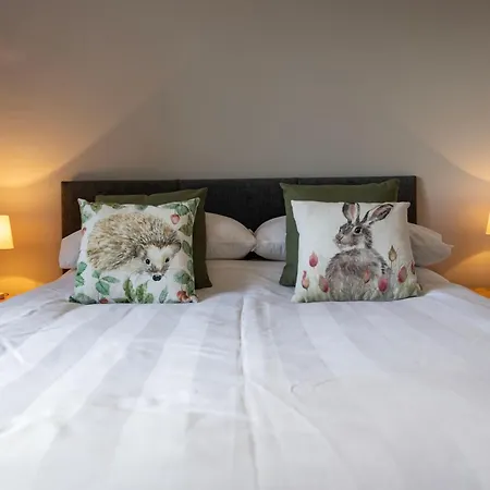 Poppy Cottage, Cononley, Nr Skipton *