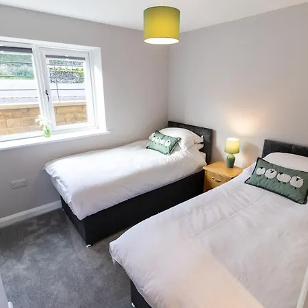 Poppy Cottage, Cononley, Nr Skipton *