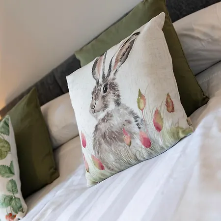 Poppy Cottage, Cononley, Nr Skipton